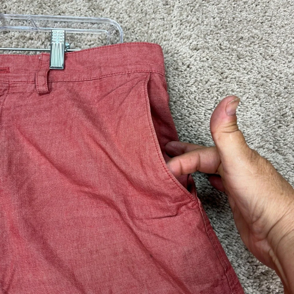 Banana Republic‎ Shorts Mens 31 Salmon Red Chino Flat Front Classic Fit Faded